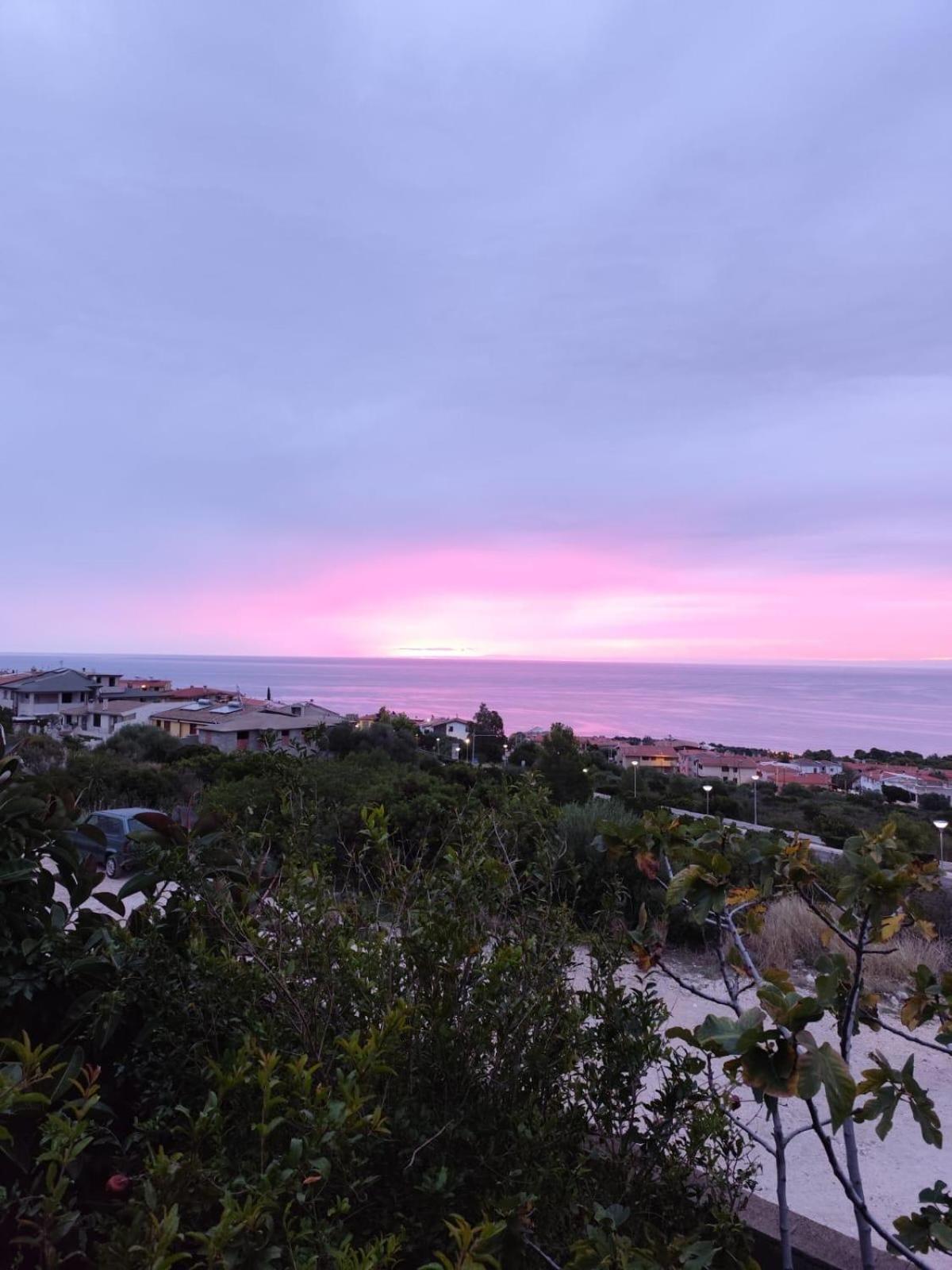 B&B Easy Wind Cala Gonone Exterior photo