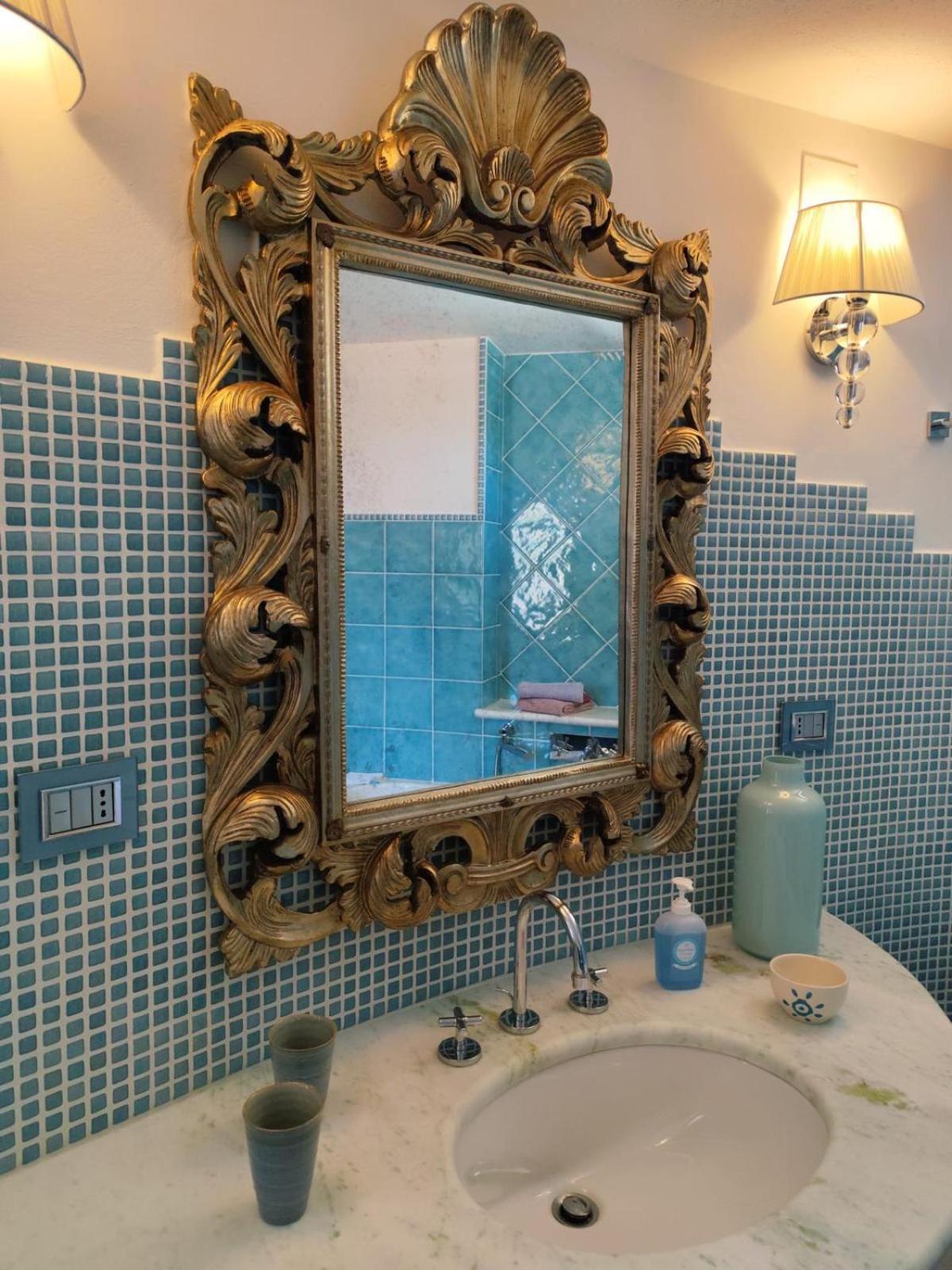 B&B Easy Wind Cala Gonone Exterior photo